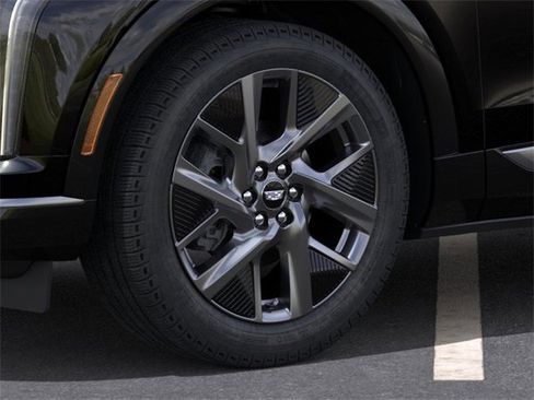 New 2026 Cadillac Optiq Luxury 1 image 9