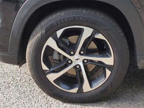 Used 2024 Chevrolet Trax RS w/ Sunroof Package image 10