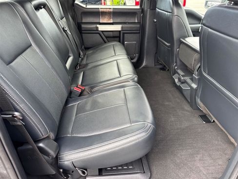 Certified 2022 Ford F350 Lariat w/ Lariat Ultimate Package image 19