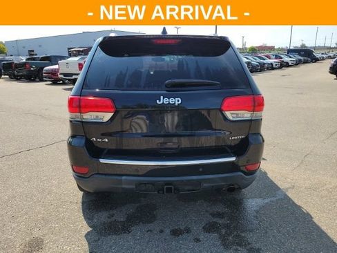 Used 2019 Jeep Grand Cherokee Limited w/ Trailer Tow Group IV AWD/4WD image 4
