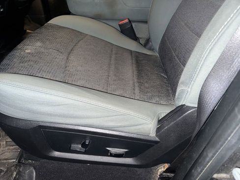 Used 2016 RAM 1500 Big Horn image 9