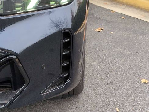 New 2026 BMW X6 M60i image 11