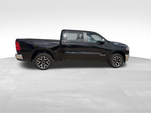 Used 2025 RAM 1500 Laramie AWD/4WD image 11