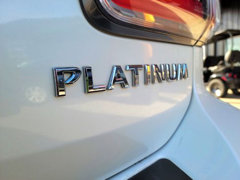 Used 2018 Nissan Armada Platinum w/ Interior Lighting Package image 25