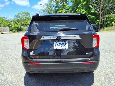 Certified 2023 Ford Explorer XLT AWD/4WD image 5