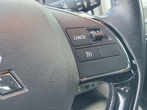Used 2021 Mitsubishi Outlander Sport SE FWD image 26