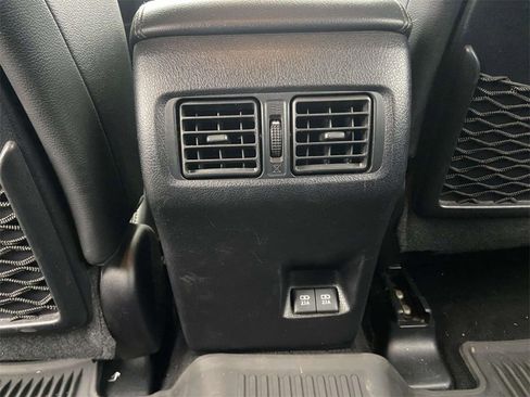 Used 2021 Toyota 4Runner Limited image 18