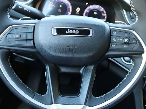 New 2026 Jeep Grand Cherokee Laredo X AWD/4WD image 21