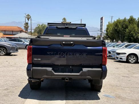 Used 2022 Toyota Tundra SR5 w/ SR5 Convenience Package AWD/4WD image 3
