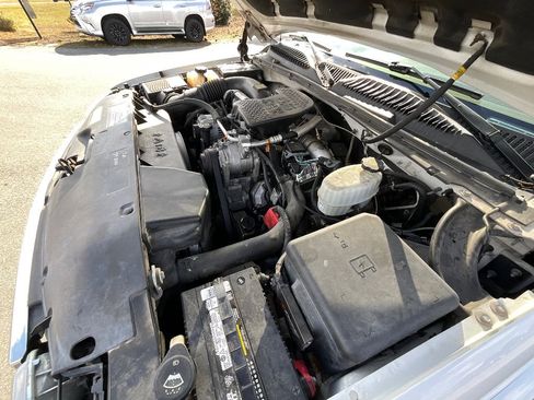 Used 2005 GMC Sierra 2500 SLT w/ Heavy-Duty Power Package image 55