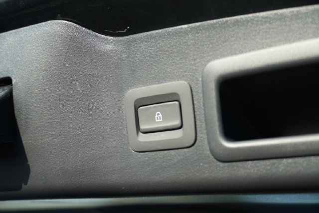Used 2025 MAZDA MAZDA3 s Sport FWD image 11