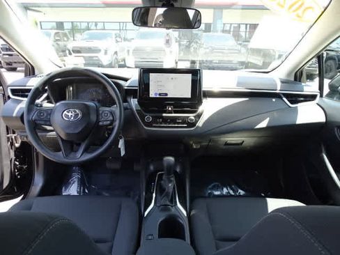 Used 2026 Toyota Corolla LE FWD image 23