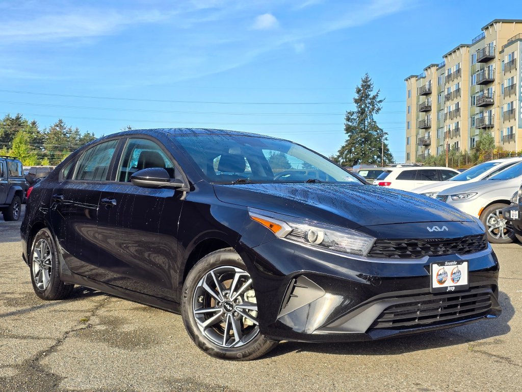 Used 2022 Kia Forte LXS FWD 360° Tour