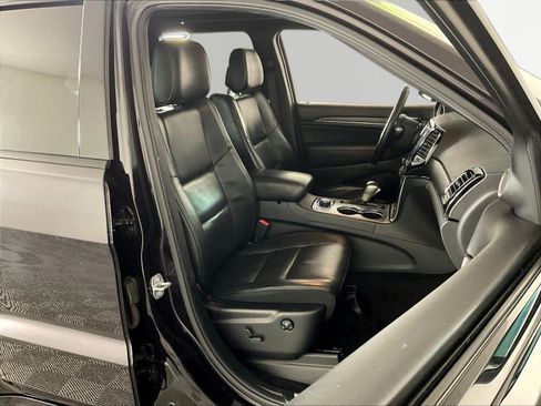 Used 2019 Jeep Grand Cherokee High Altitude AWD/4WD image 29