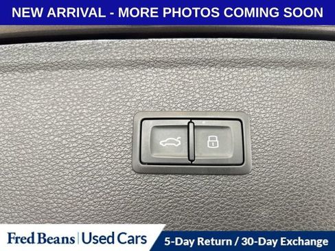 Used 2023 Audi Q5 2.0T Premium w/ Convenience Package image 10