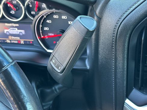 Used 2022 Chevrolet Silverado 1500 RST image 28