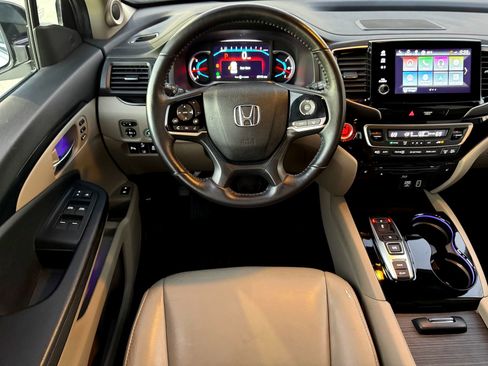 Used 2021 Honda Pilot Touring image 25