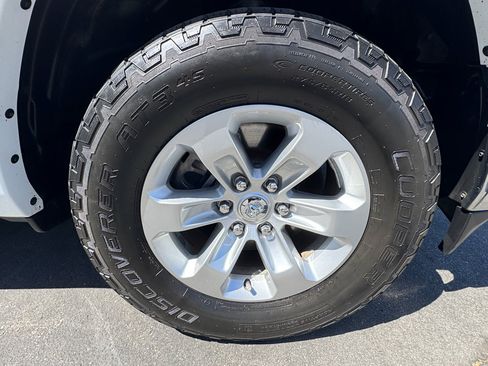 Used 2022 RAM 1500 Laramie image 14