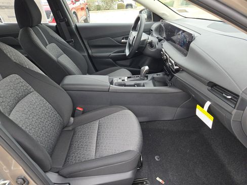 New 2026 Nissan Sentra SV w/ Floor Mat Package FWD image 19