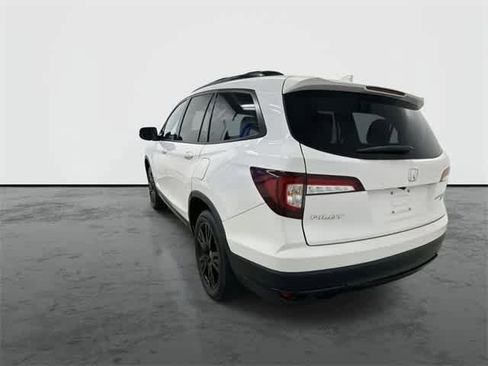 Certified 2022 Honda Pilot Black Edition image 2