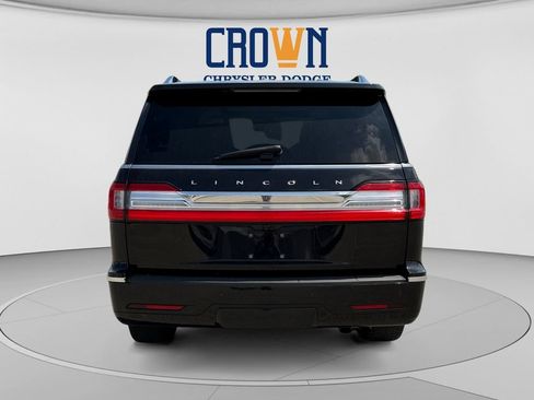 Used 2019 Lincoln Navigator L Reserve AWD/4WD image 4