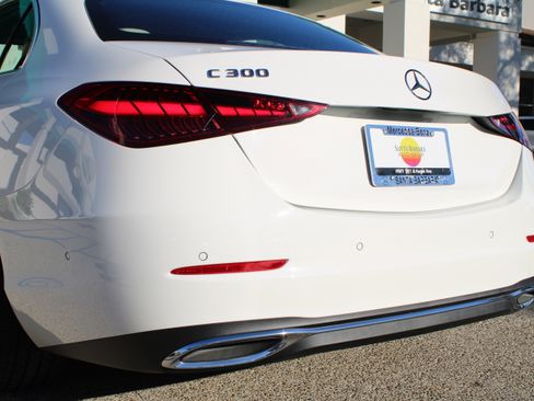 Used 2025 Mercedes-Benz C 300 Sedan image 15