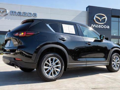 Used 2023 MAZDA CX-5 AWD 2.5 S w/ Select Package image 6
