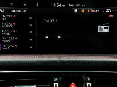 Used 2022 Genesis G70 3.3T image 29