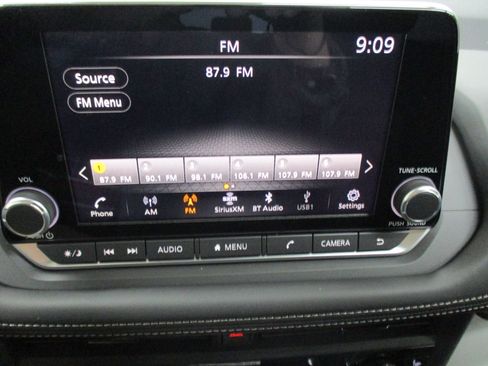 New 2026 Nissan Rogue SV w/ Cold Weather Package image 27