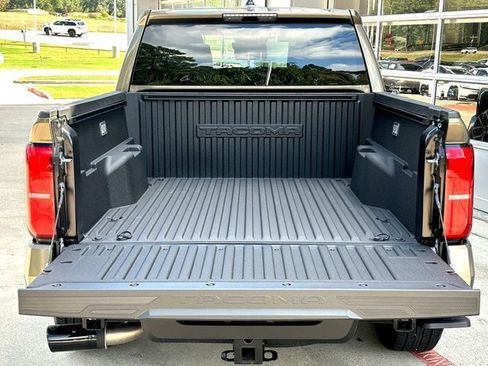 Used 2026 Toyota Tacoma TRD Sport RWD image 31