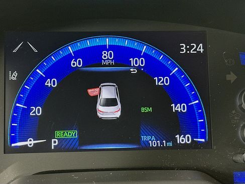 Used 2022 Toyota Corolla LE image 19