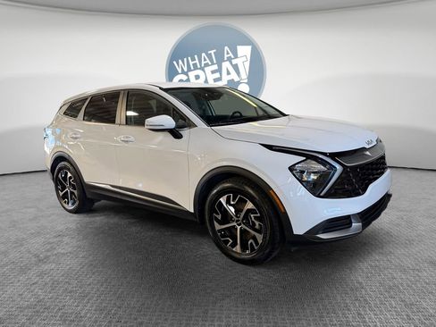 Used 2023 Kia Sportage EX FWD image 1