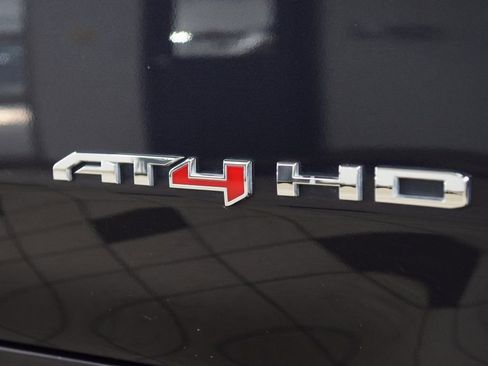 Used 2024 GMC Sierra 2500 AT4 w/ AT4 Premium Plus Package image 16