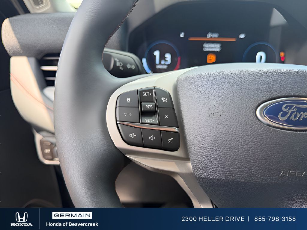 Used 2026 Ford Explorer Active w/ Active Comfort Package RWD image 19