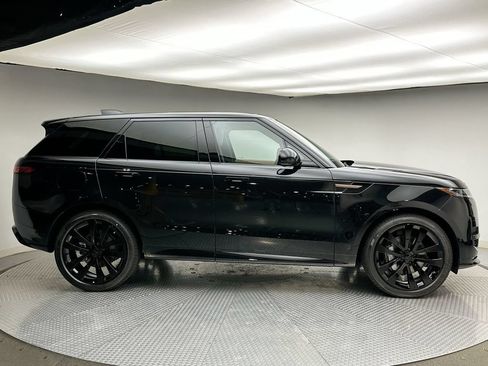New 2026 Land Rover Range Rover Sport Dynamic SE AWD/4WD image 4
