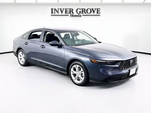 Certified 2025 Honda Accord LX image 3