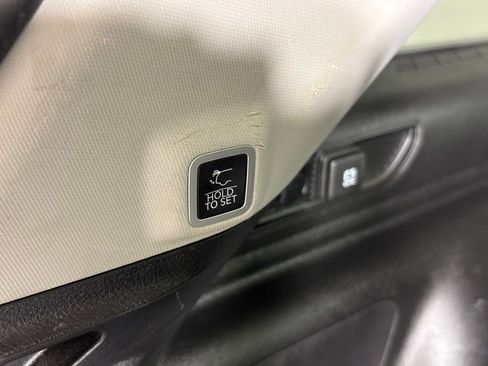 Used 2022 Jeep Grand Cherokee Limited 4xe AWD/4WD image 24
