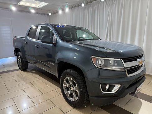 Used 2019 Chevrolet Colorado LT w/ LT Convenience Package image 5