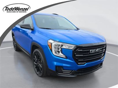 Used 2024 GMC Terrain SLE w/ Driver Convenience Package