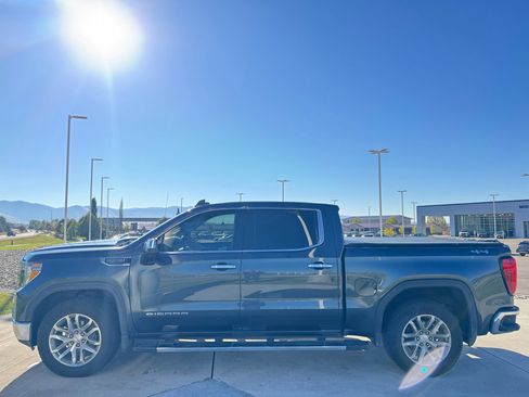 Used 2020 GMC Sierra 1500 SLT w/ SLT Premium Package image 6