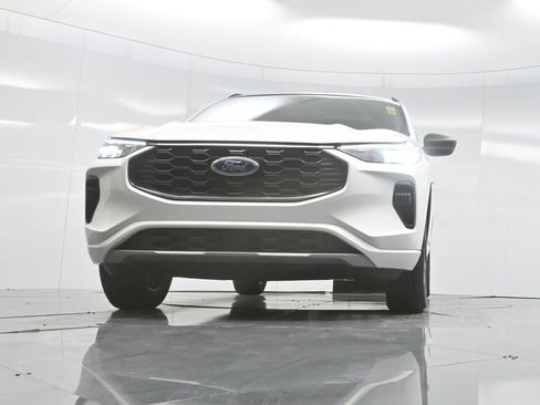 Used 2024 Ford Escape ST-Line w/ Tech Pack #1 image 45