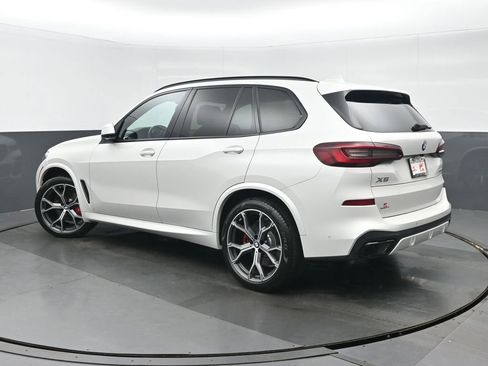 Used 2021 BMW X5 xDrive40i w/ M Sport Package AWD/4WD image 5