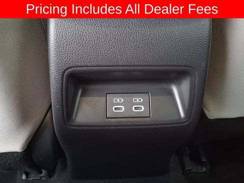 Used 2025 Toyota Corolla LE FWD image 15