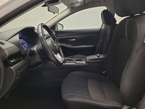 Used 2022 Nissan Sentra SV FWD image 17