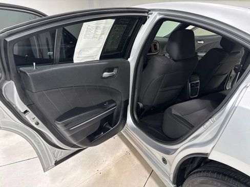 Used 2020 Dodge Charger SXT AWD/4WD image 18