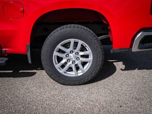 Used 2019 Chevrolet Silverado 1500 LT w/ All-Star Edition AWD/4WD image 10