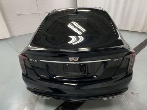 Used 2021 Cadillac CT5 Sport w/ Climate Package AWD/4WD image 7
