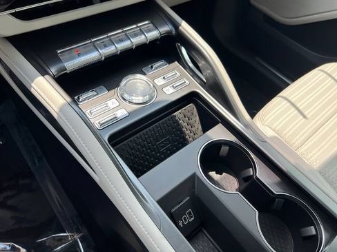 New 2026 Lincoln Nautilus Reserve w/ Jet Appearance Package AWD/4WD image 29