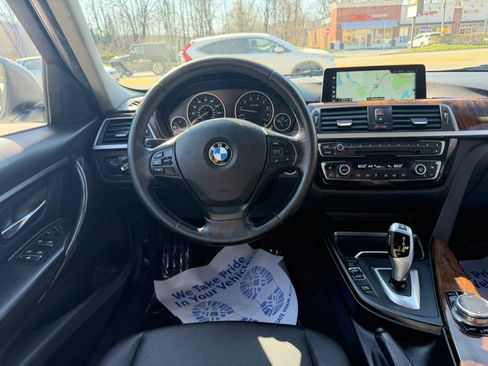 Used 2017 BMW 320i xDrive Sedan image 19