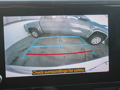 Certified 2023 Toyota Highlander XSE image 25